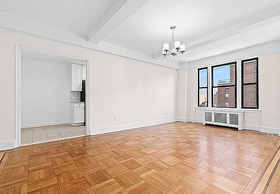 3rd image of 210 W 101st St APT 16C