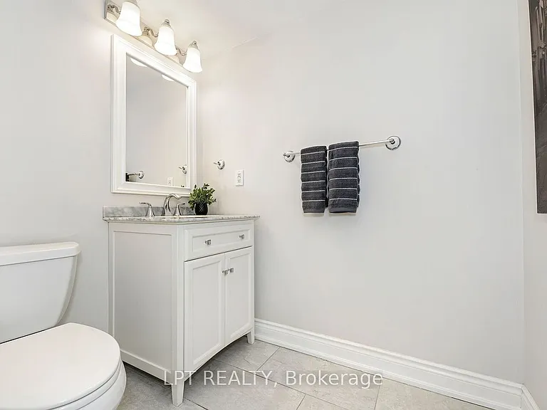 1300 Marlborough Ct #534 — Photo 24