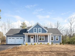 73 Oak Ridge Rd, Kennebunkport, ME 04046