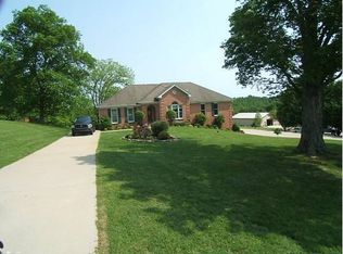 2460 Lock B Rd N, Clarksville, TN 37043