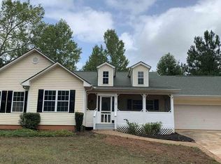 174 Rabbit Run Dr, Eastanollee, GA 30538