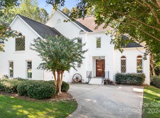 18633 Dembridge Dr, Davidson, NC 28036