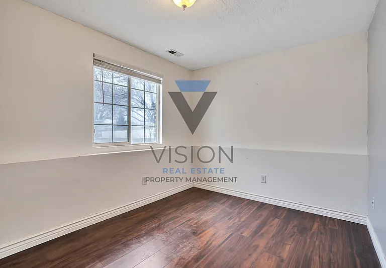 8766 S 4870 W — Photo 15