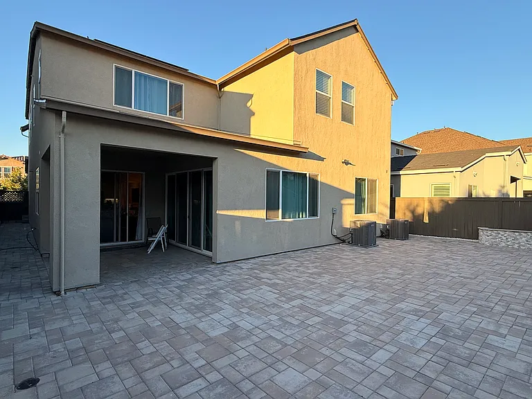 3082 Neil Jerome Dr — Photo 3