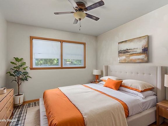 3rd image of 4620 Hermsmeier Ln
