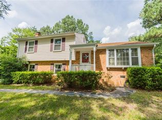 1502 Lochwood Dr, Henrico, VA 23238