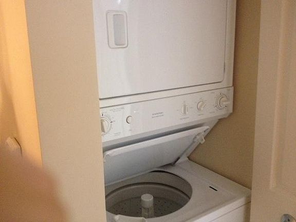 3rd image of 888 N Quincy St Unit 807