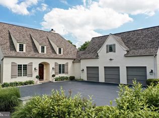 382 N Farm Dr, Lititz, PA 17543