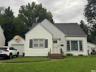 2320 W Sherman Ave, West Peoria, IL, 61604