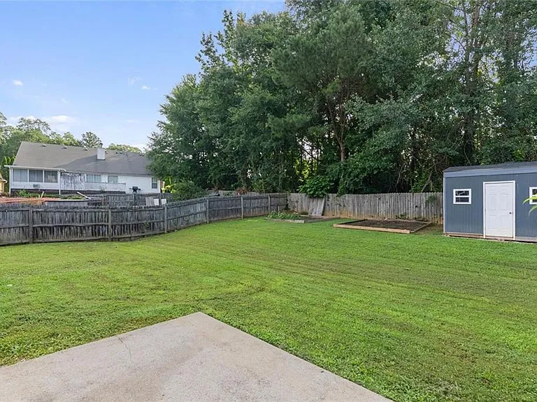 4680 Sterling Oaks Ct — Photo 30