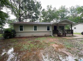 10 Bluebell St, Bessemer, AL 35020