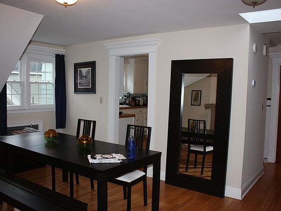 5th image of 828 Orange St