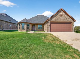 1020 Silverton Dr, Sherman, TX 75092