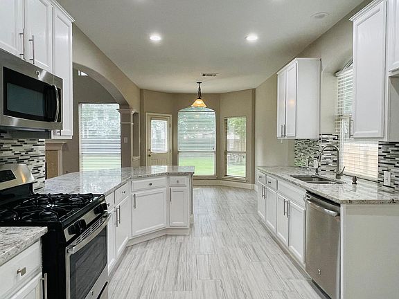 5th image of 7804 Monona Ave