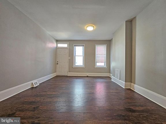 5th image of 1749 N Bambrey St