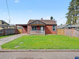 407 Jersey St, Silverton, OR 97381