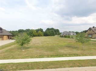 Greenwich Blvd NW, Massillon, OH 44646