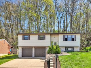 408 Springwood Dr, Verona, PA