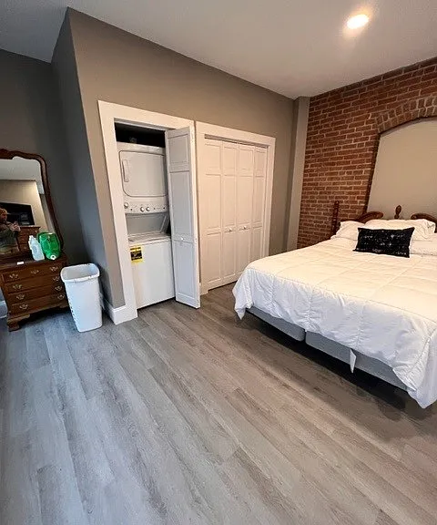 17 Chestnut St #1 — Photo 6