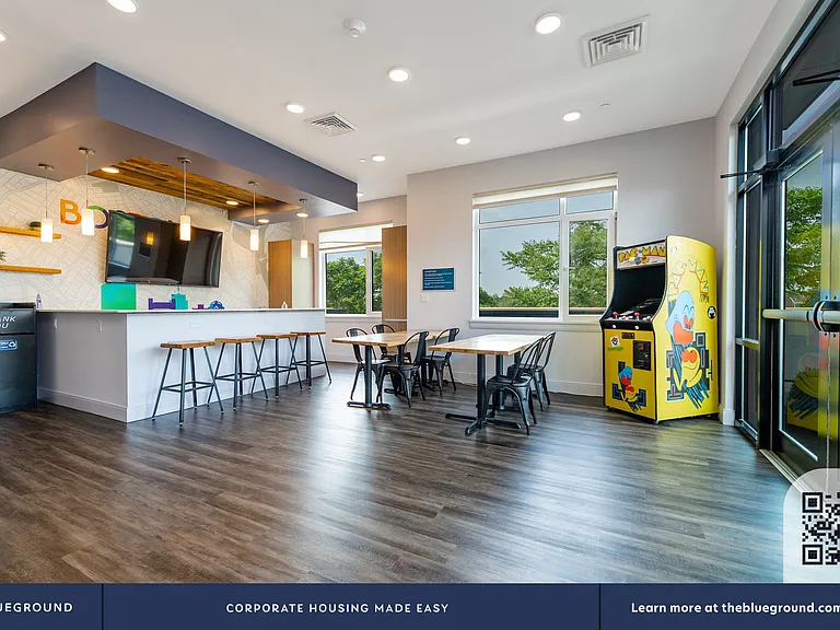 Building's Lounge