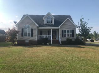 765 Ray Crawford Dr, Winterville, NC 28590