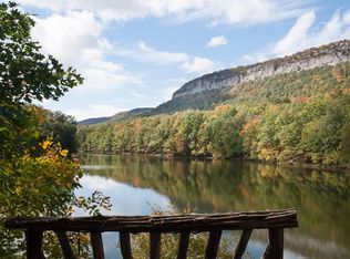 63 Sparkling Ridge Rd, Gardiner, NY 12561