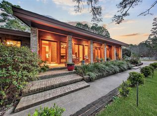 19418 Country Lake Dr, Magnolia, TX 77355