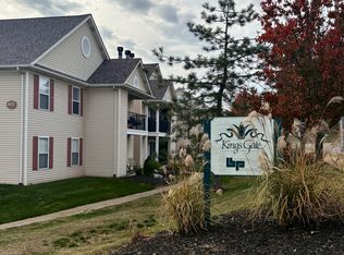 919 Carriage Circle Ln APT D, Saint Louis, MO 63122