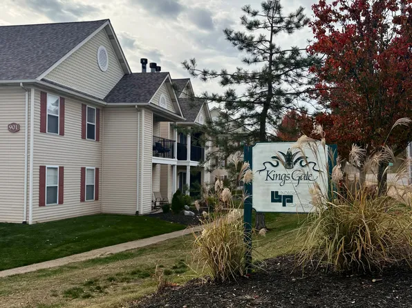 919 Carriage Circle Ln APT D, Saint Louis, MO 63122