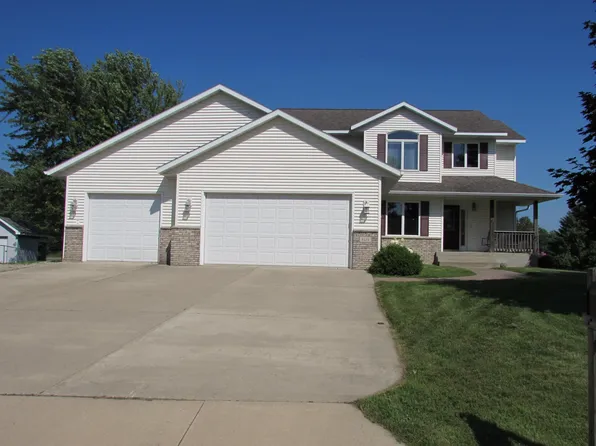 1575 Cornerstone Ln SE, Owatonna, MN 55060