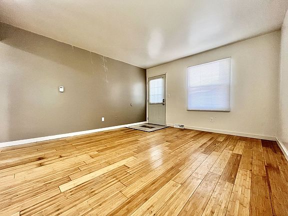 4th image of 5651-5653 Kalamazoo Ave SE