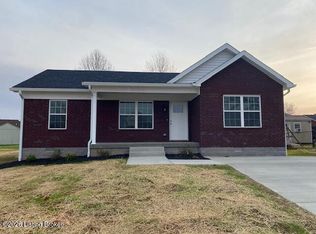 100 Clear Spring Dr, Bardstown, KY 40004