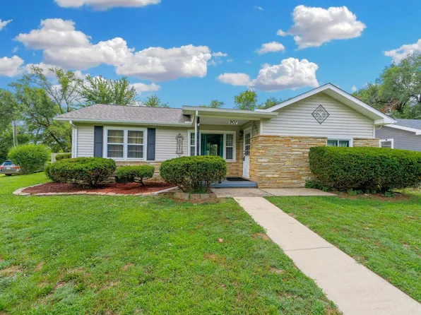 901 W 4th St, Haysville, KS 67060