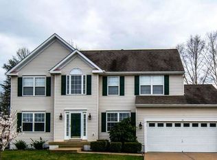 10 Knollside Ct, Stafford, VA 22554