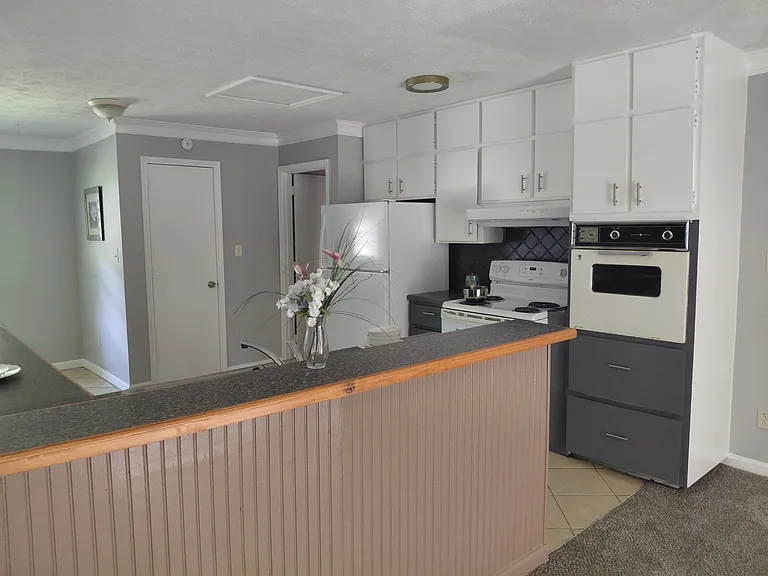 4483 Riverwood Cir — Photo 5