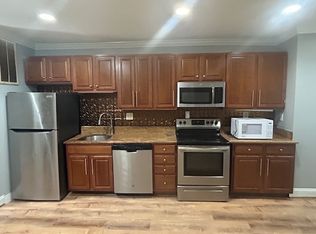1721 Capitol Ave NE APT 4, Washington, DC 20002