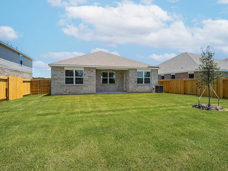 Southaven — Photo 49