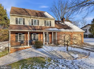 89 Greenfield Rd, Lancaster, PA 17602