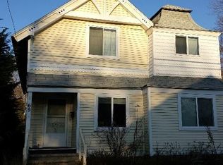 69 Mark St, Milford, CT 06460