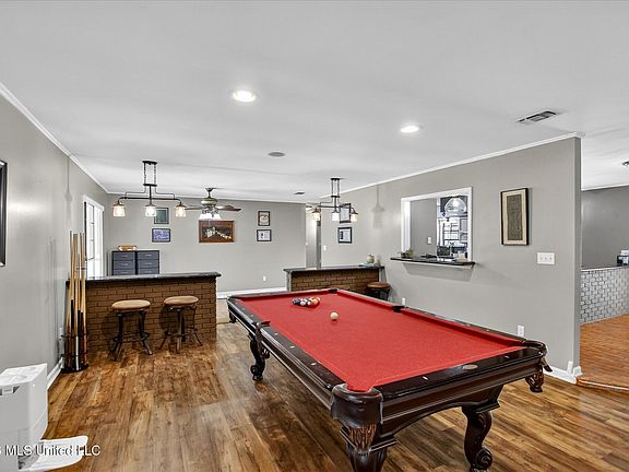 5th image of 6627 Golf Club Dr