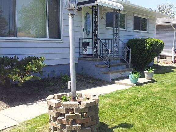 2nd image of 5842 Wengler Dr