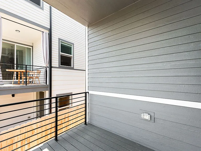 4656 W 9th Ave — Photo 9