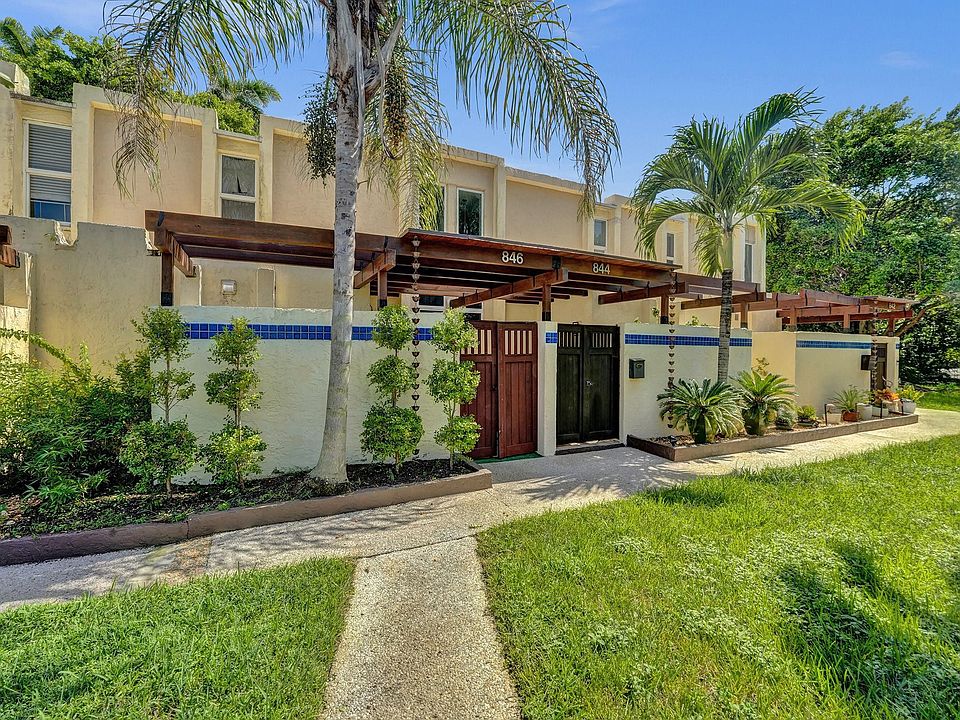 1st image of 846 NE 20th Drive