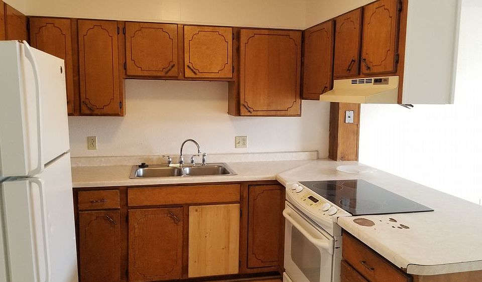 2nd image of 459 Topaz Dr APT C