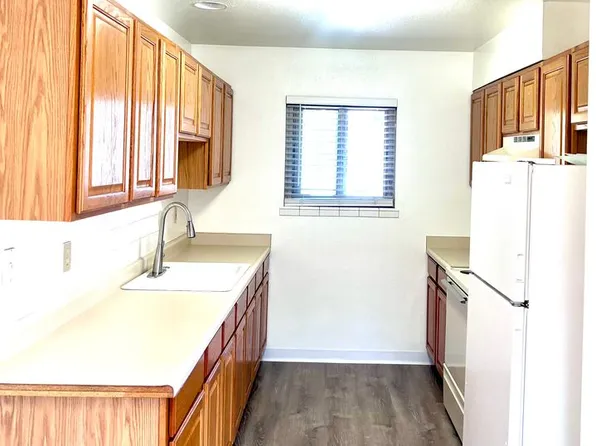 625 Sullivan Lane, 625 Sullivan Ln #7, Sparks, NV 89431