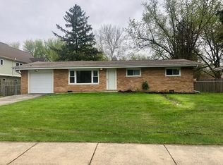 105 67th St, Darien, IL 60561