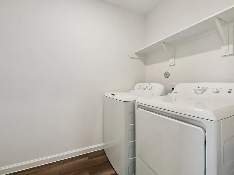 4606 Wildrose Dr — Photo 18