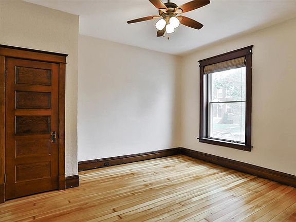 5th image of 4650 Dahlia Ave