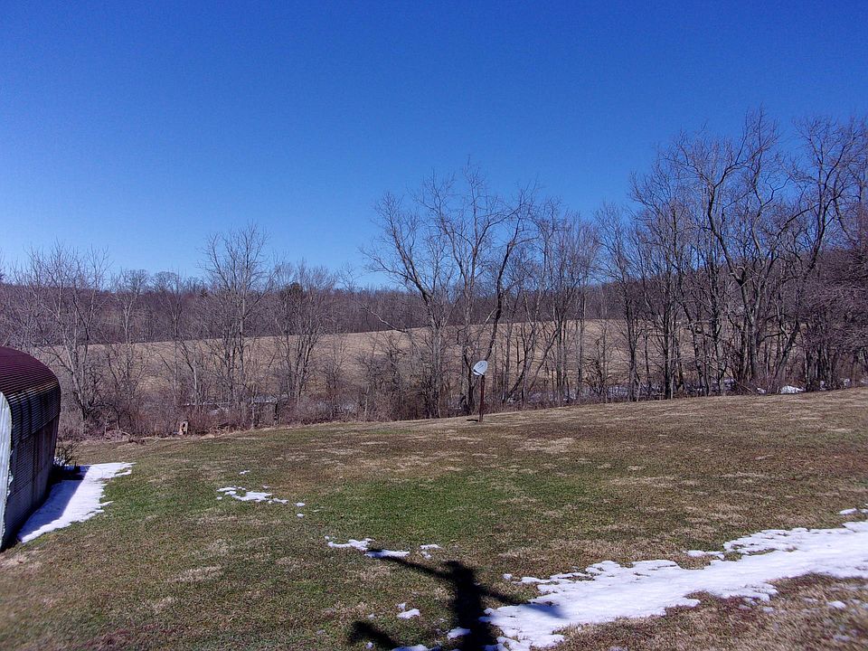 2nd image of 2142 Bicycle Rd