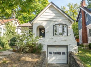 3122 Kinmont St, Cincinnati, OH 45208
